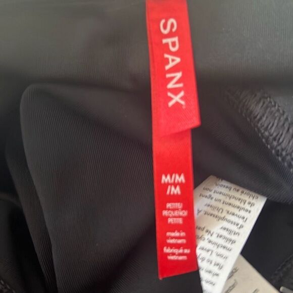 Spanx Women's Faux Leather Leggings In Black Size Medium - Picture 5 of 7